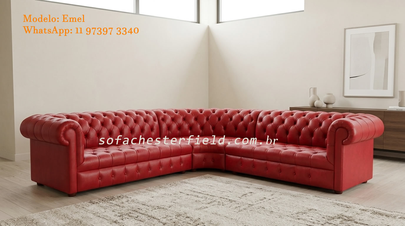 Sofá Chesterfield modular com assentos e encosto em capitonê em corino vermelho com acabamento artesanal em capitonê